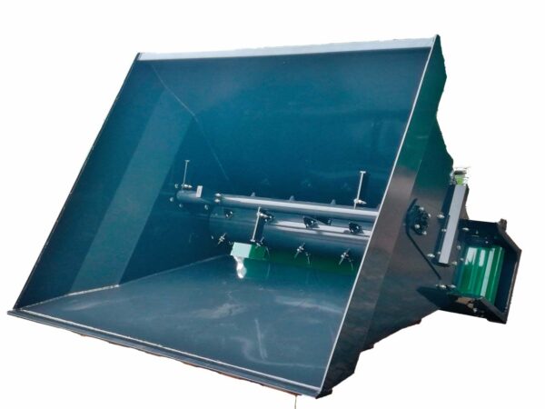 Bucket for beeding