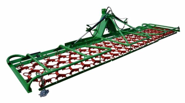Herse de prairie à 2 vérins, tapis traîné