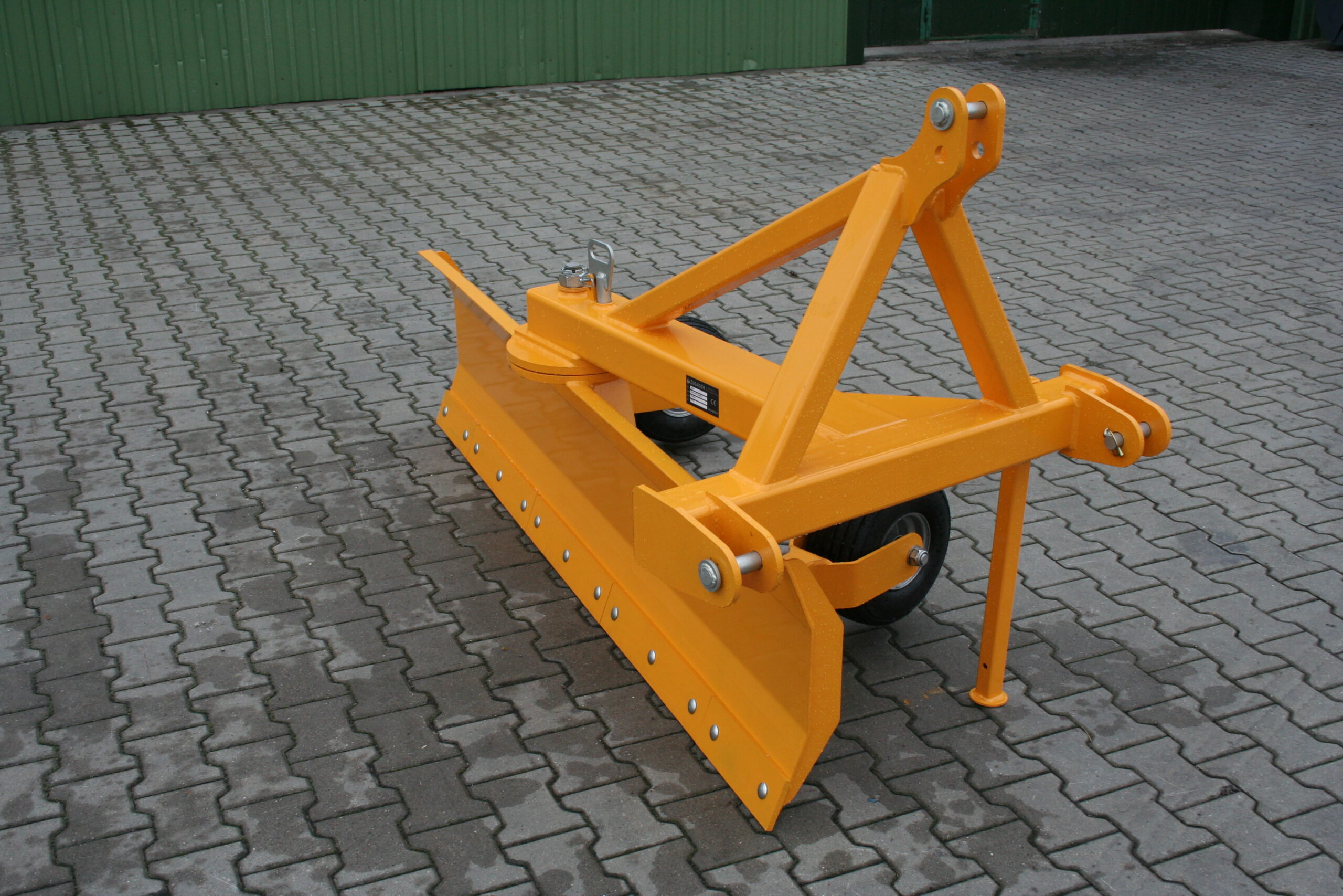 Zgarniacz mechaniczny, lekki - obrazek 3