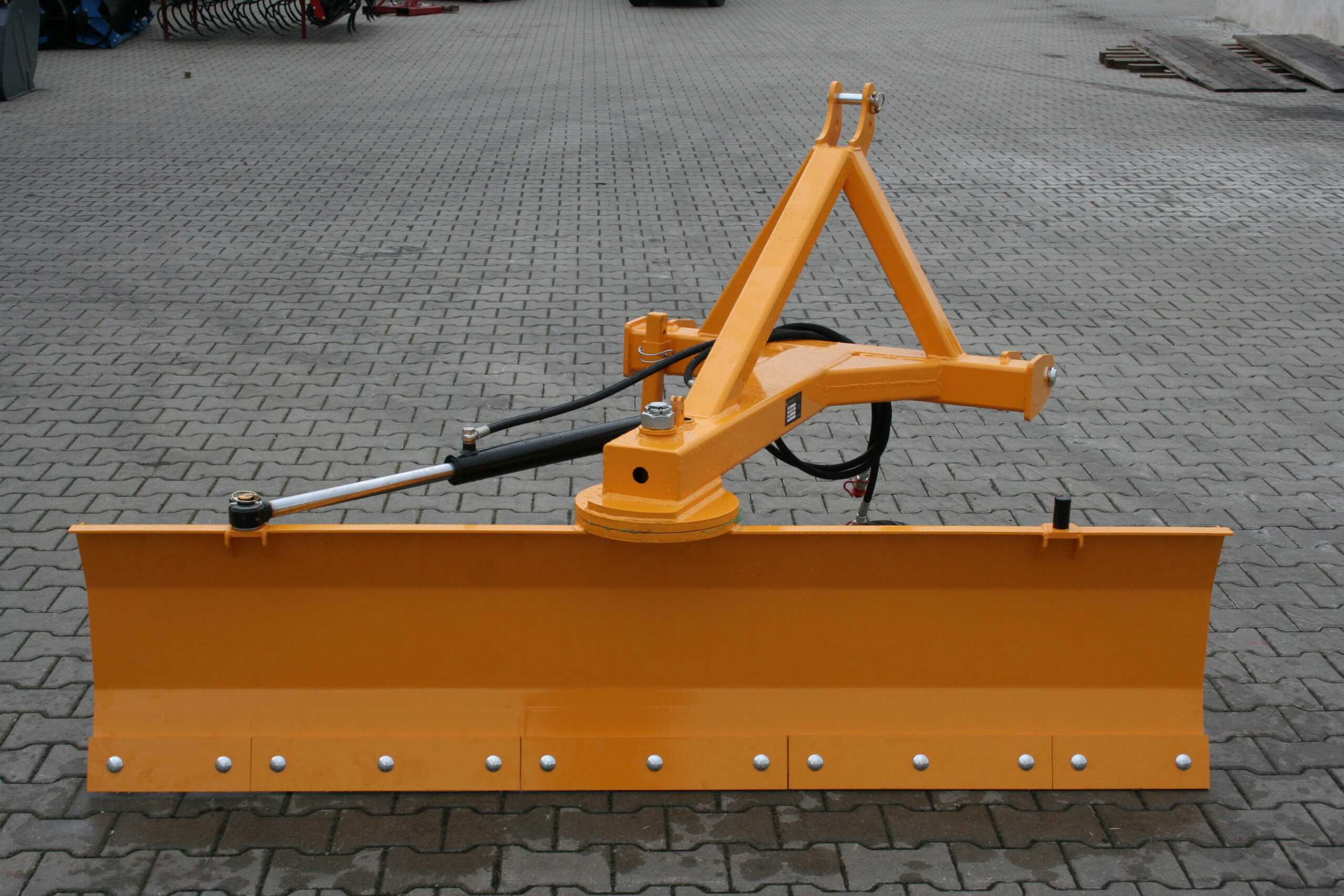 Zgarniacz mechaniczny, lekki - obrazek 7